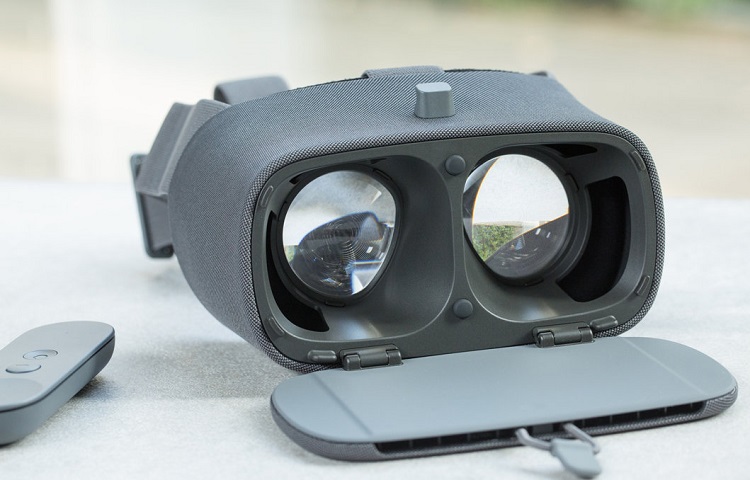 Google DayDream View (2017) Google DayDream View (2017)