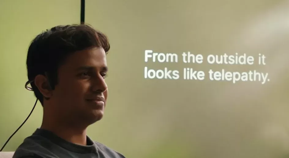 Alterego — интерфейс будущего, который распознает беззвучную речь