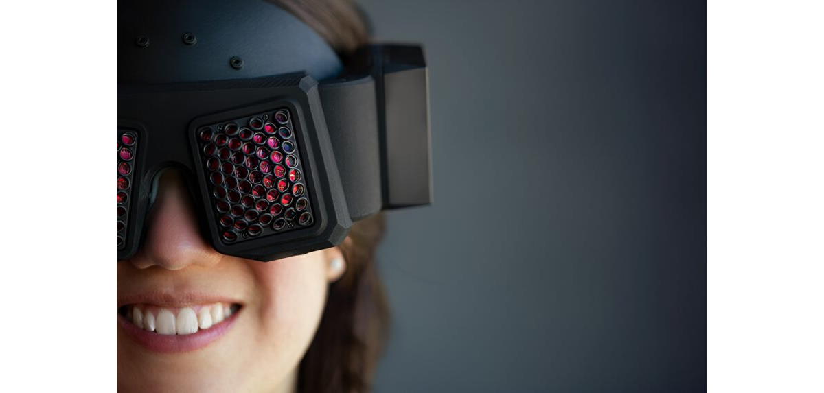 Компания «Meta»* разработала гарнитуру с «глазами насекомых»