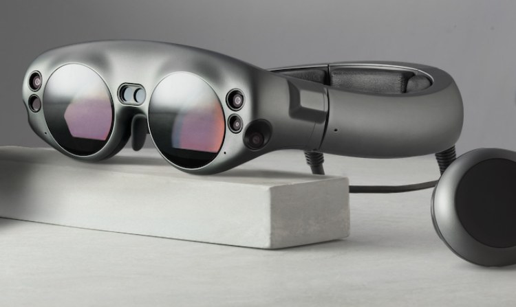 Очки дополненной реальности Magic Leap One