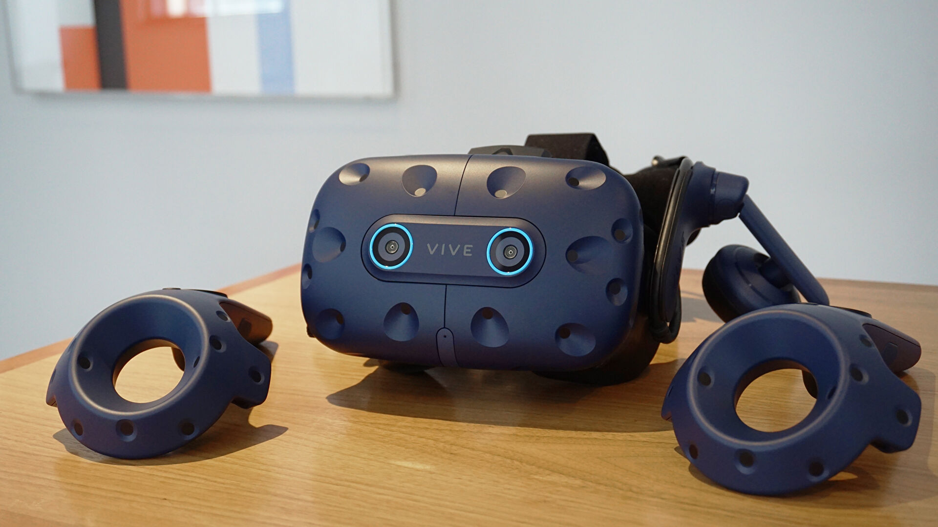 HTC VIVE Pro Eye