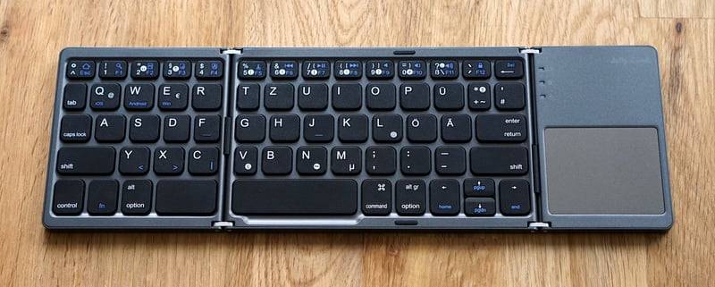 Купить складную Bluetooth-клавиатуру