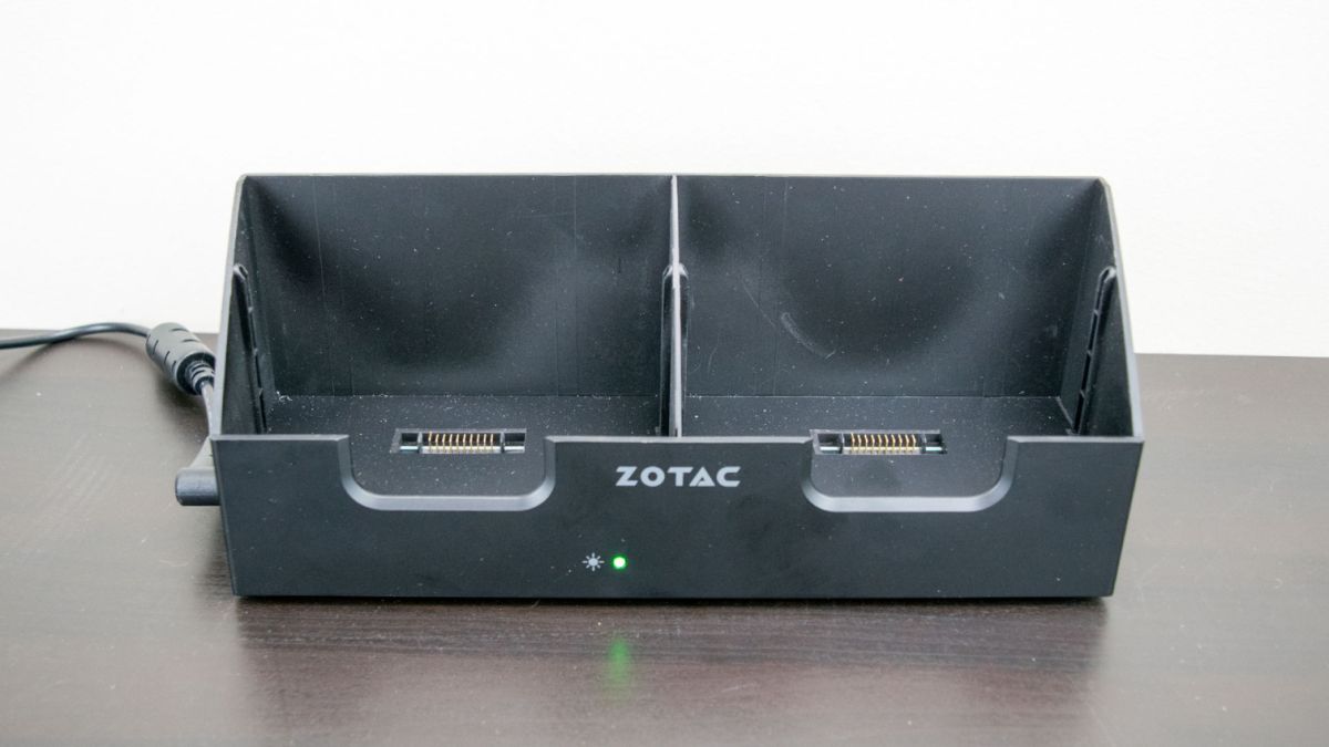 Адаптер для аккумуляторов Zotac VR GO